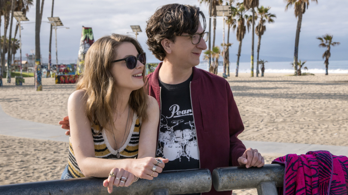 love-netflix-judd-apatow